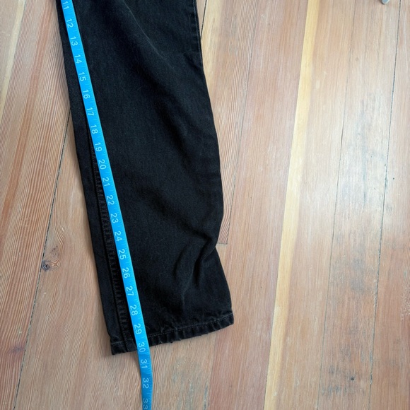Vintage Levi’s 512 Black Denim Straight Leg Jeans - Picture 11 of 11